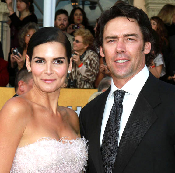 Her parents Angie Harmon and Jason Sehorn